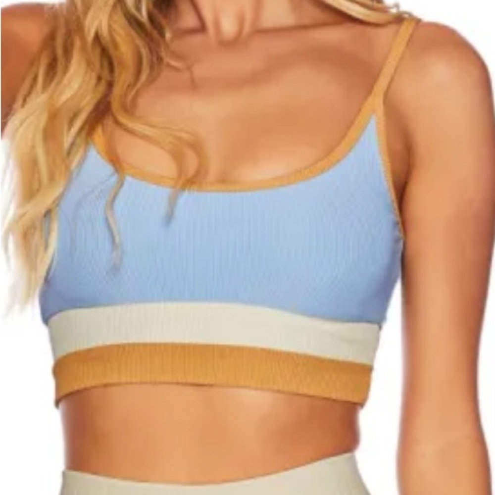 BEACH RIOT Eva Top in Tan, Cream and Blue Colorblock. Women’s Large